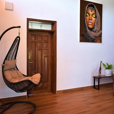 דיאני ביץ' Private Backdoor Villa With Big Swimming Pool And Services Of Chef Included מראה חיצוני תמונה