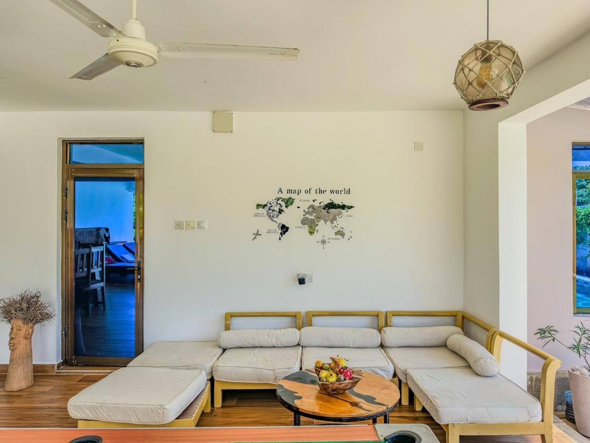דיאני ביץ' Private Backdoor Villa With Big Swimming Pool And Services Of Chef Included מראה חיצוני תמונה